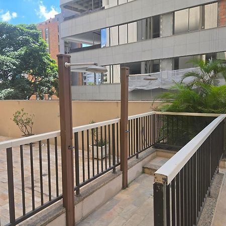 Apart Hotel Volpi 101 - Conforto & Comodidade Белу-Оризонті Екстер'єр фото