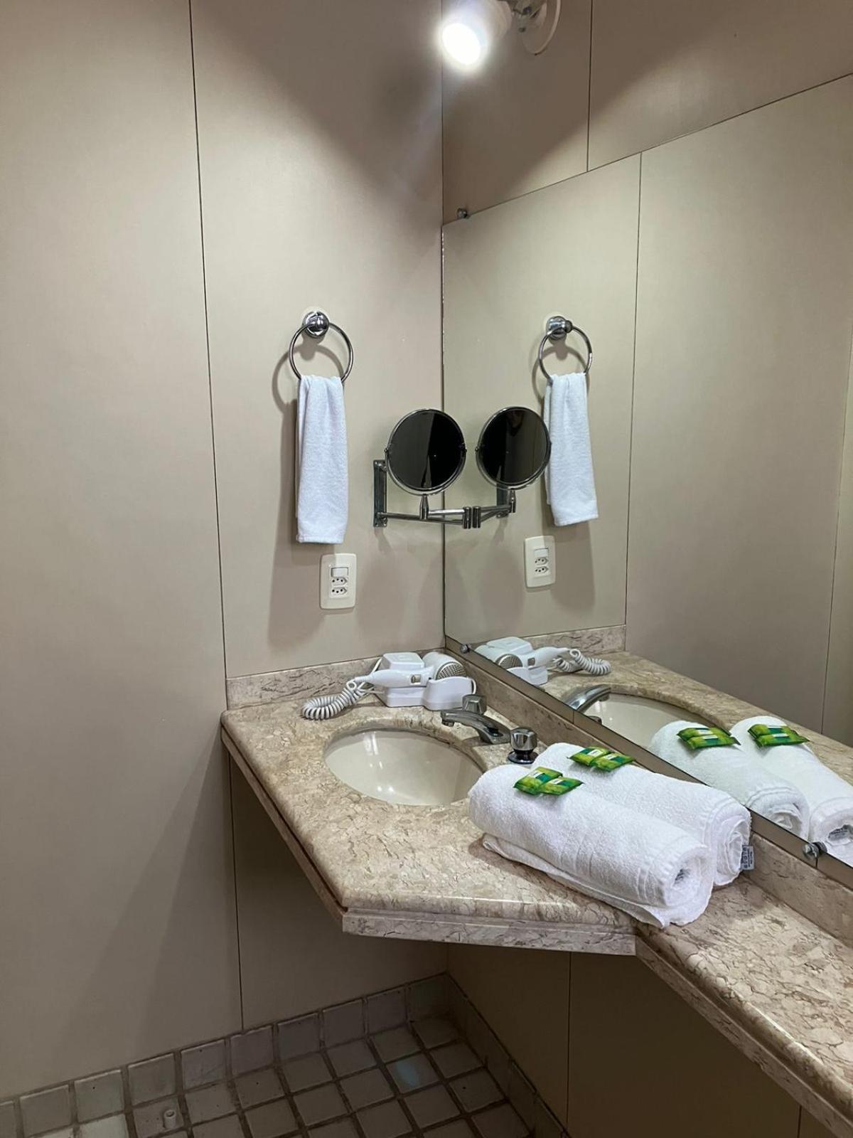 Apart Hotel Volpi 101 - Conforto & Comodidade Белу-Оризонті Екстер'єр фото